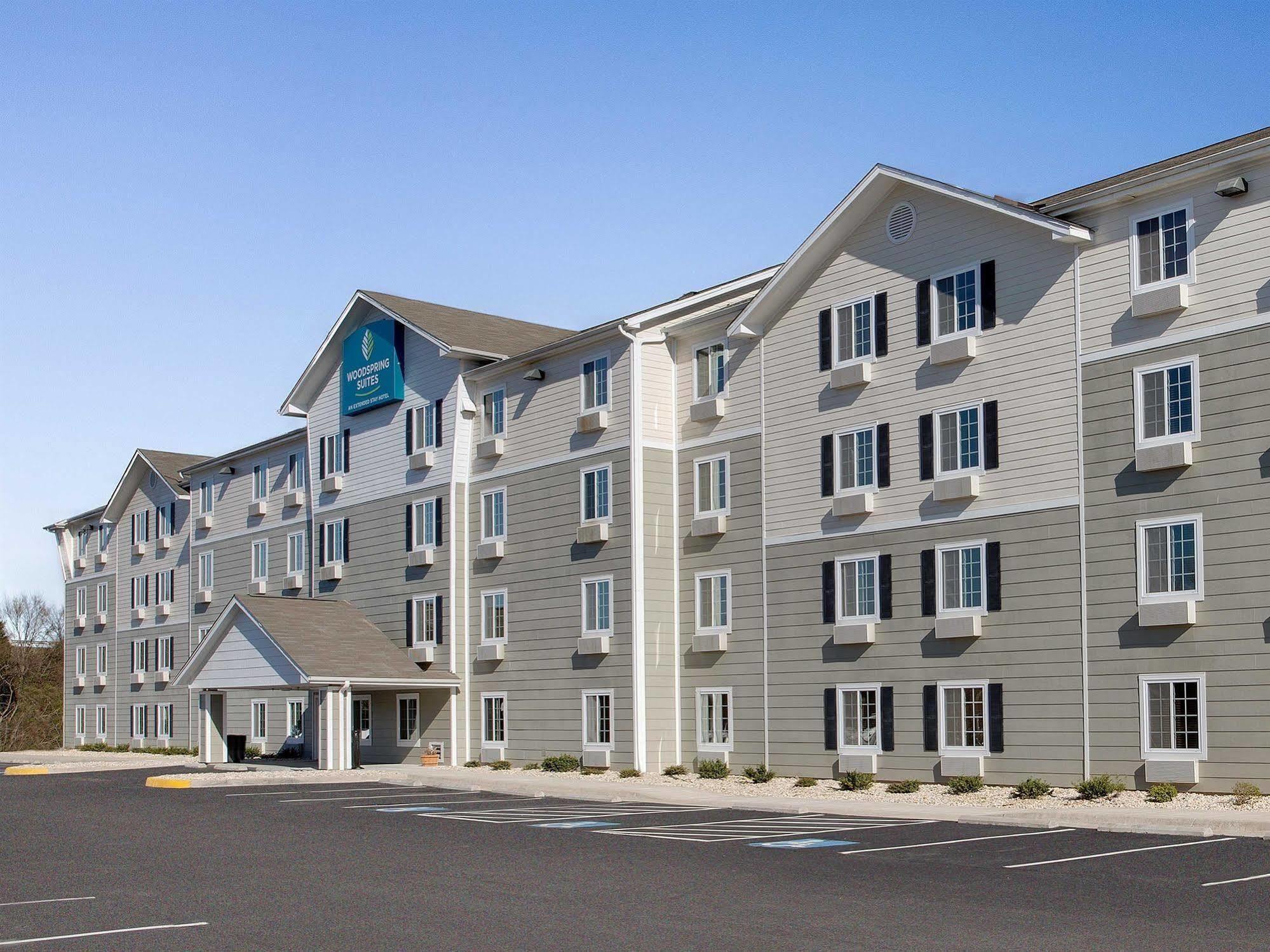 Woodspring Richmond Fort Gregg-adams Hotel 2*